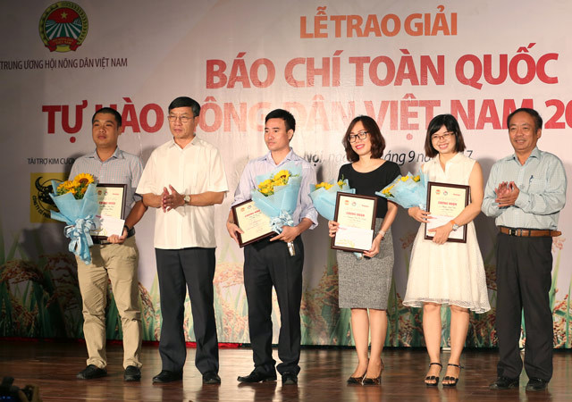 Phóng viên VietNamNet đạt giải nhì viết về 'Tự hào Nông dân Việt'