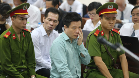 'Bi kịch' của Hà Văn Thắm và 'niềm đau' của Nguyễn Xuân Sơn