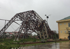 'Siêu bão' quật gãy tháp truyền hình cao 100m ở Hà Tĩnh