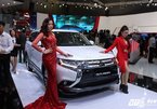 Honda CR-V giảm 300 triệu, Mitsubishi Outlander đua giảm 220 triệu