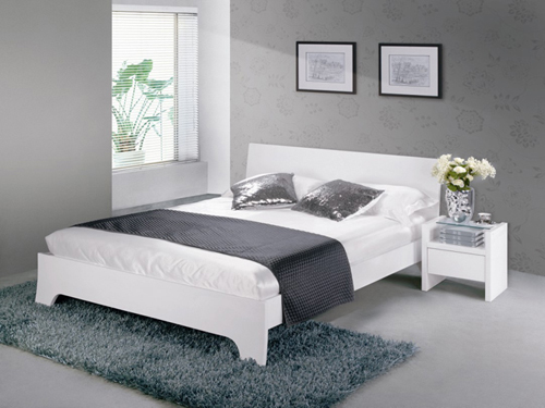 6 đồ vật tuyệt đối không để đầu giường tránh phạm phong thủy
