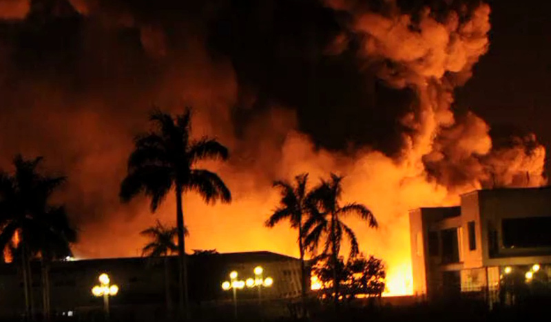 cháy công ty nhựa Tiền phong