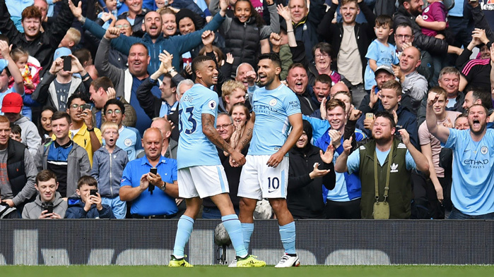 Aguero thăng hoa cùng Jesus: Man City khiêu chiến MU