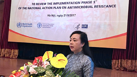 Bộ trưởng Tiến: Người dân sắp không tự mua được kháng sinh