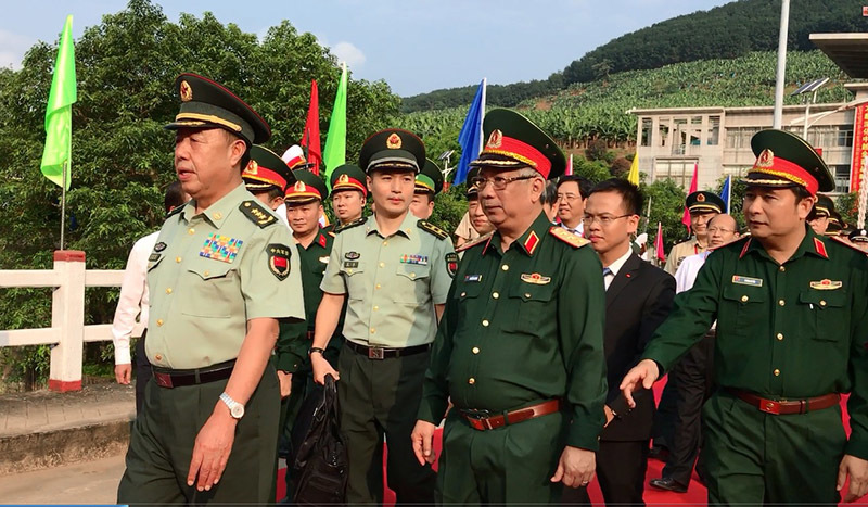 tập trận biên giới