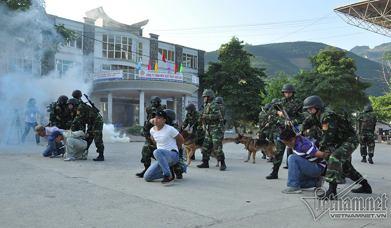 tập trận Việt Trung