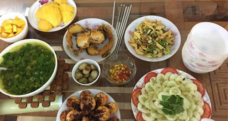 Chị em thách thức 