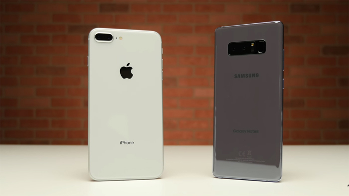 Thả rơi iPhone 8 Plus và Galaxy Note 8: Kết quả bất ngờ