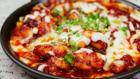 Gà nướng phô mai - món ngon ăn vặt hot nhất hiện nay