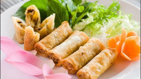 nem chay cung ram thang 8