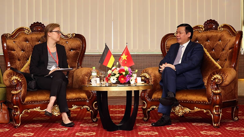 CHLB Đức hỗ trợ bảo vệ môi trường bờ biển Việt Nam