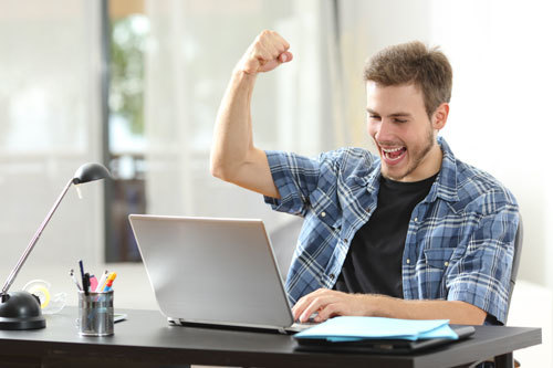 10 mẹo tiết kiệm pin laptop dùng Windows 7