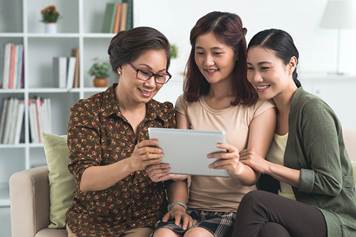 Thưởng thức phim Việt chiếu rạp ngay tại gia