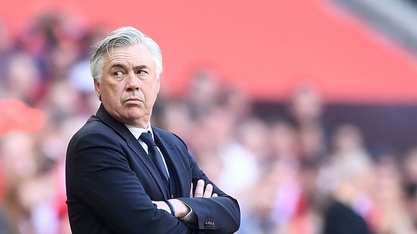 Thua bẽ bàng PSG, Bayern sa thải HLV Ancelotti