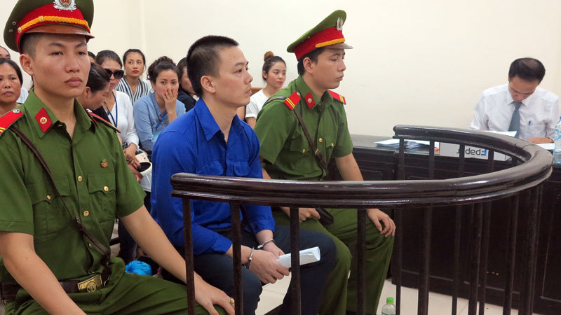 2 năm tù cho Cao Mạnh Hùng vì dâm ô trẻ em