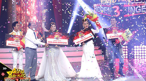 kết quả ca sĩ giấu mặt