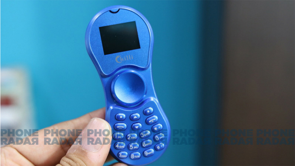 Ra mắt điện thoại ăn theo trò chơi fidget spinner