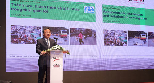 Xe máy có là phương tiện cải thiện giao thông VN?