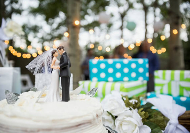 Khoản tiền mừng cưới 'bốc hơi' và sự thật khiến tôi sững sờ