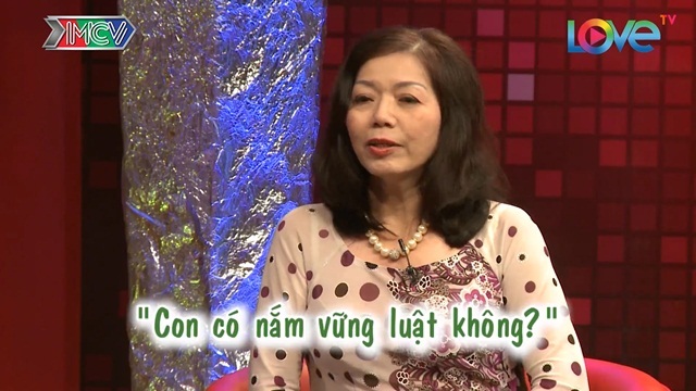 Mẹ chồng giật mình vì con trai đưa bạn gái học lớp 10 về ra mắt