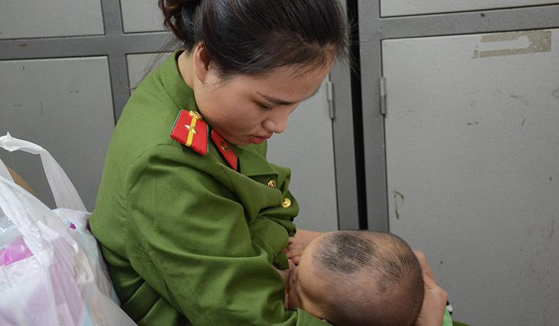 nữ công an phường Mỹ Đình 2