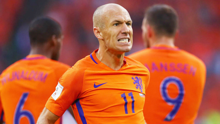 Robben nhói đau vì hết cơ hội dự World Cup