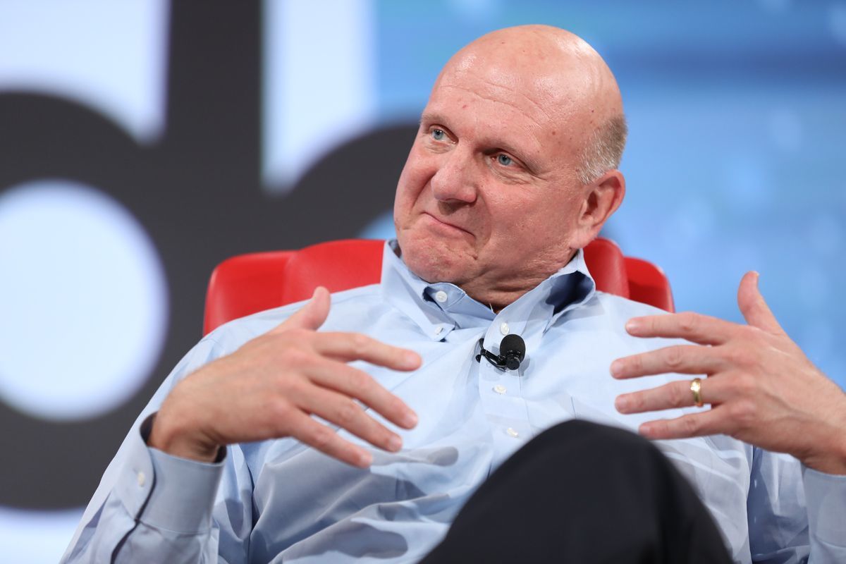 Steve Ballmer: Mạng xã hội không thể chặn tin tức giả mạo