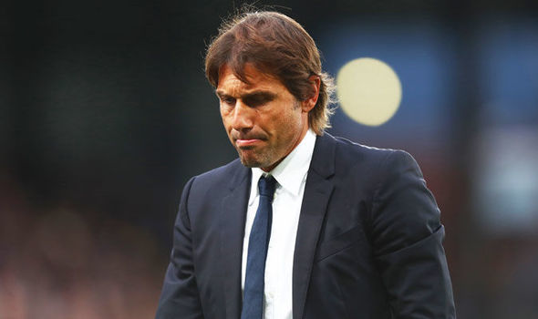 Chelsea thua vỡ mặt, Conte đổ lỗi do thiếu quân