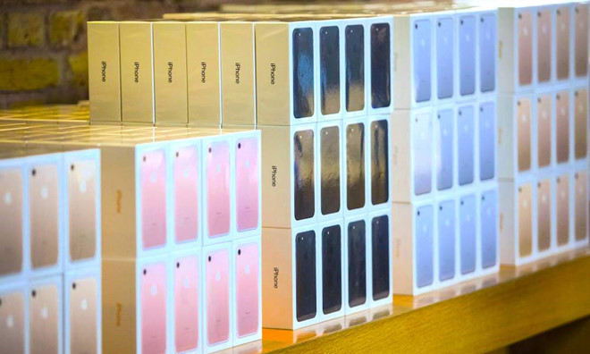 100 chiếc iPhone 7 