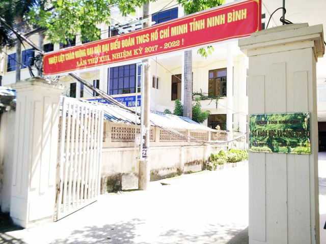 Kỷ luật cảnh cáo Giám đốc Sở 'choảng' lái xe