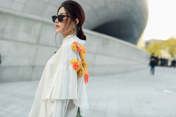 Diễm My 9X sáng bừng tại Seoul với