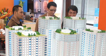 Cấm cửa dự án mới để cứu ế BĐS