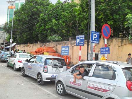 Cước taxi Hà Nội sẽ tăng 600 - 1.000 đồng/km