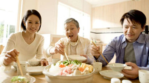 4 chiêu hóa giải 'hỗn chiến' mẹ chồng - nàng dâu