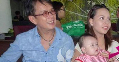 Chuyện tình ngưỡng mộ của NS Đức Huy và vợ kém 40 tuổi