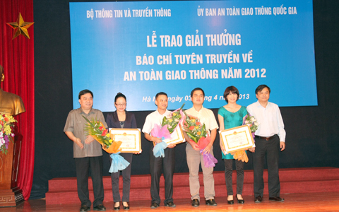 Báo chí đóng vai trò quan trọng giảmTNGT