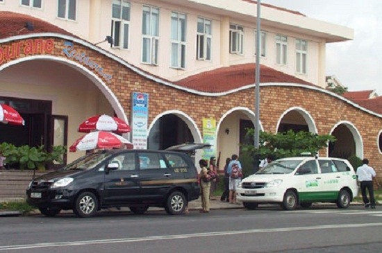 Taxi đồng loạt tăng giá cước