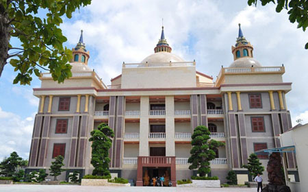 Dinh thự đại gia: Tỉnh lẻ ăn đứt Hà Nội, Sài Gòn