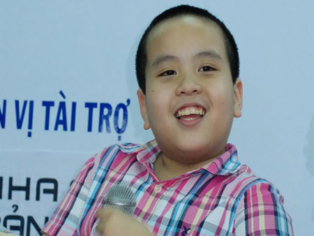 Clip 'Thần đồng Việt' phát biểu gây sốc