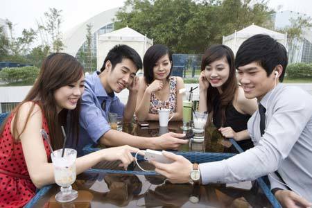 Cuộc đua 3G, mạng nhỏ lo “sập bẫy”