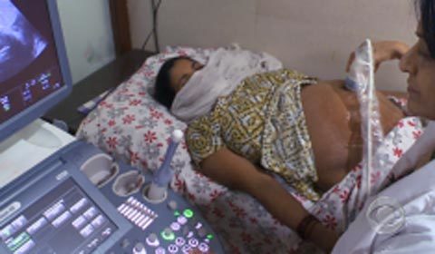 Đột nhập làng đẻ mướn giá rẻ ở Ấn Độ