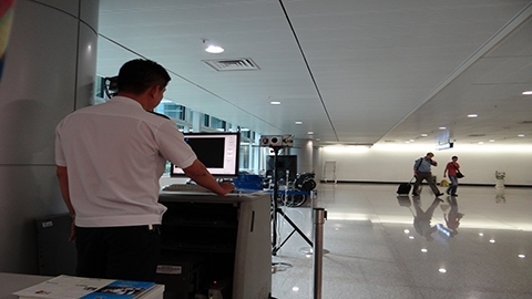 Việt Nam chống dịch H7N9 từ sân bay