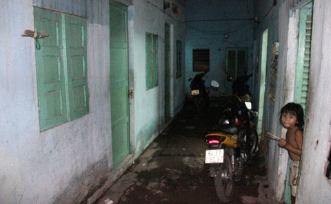 Giết bạn gái rồi tiêm... nước mắm tự tử