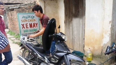 Thời sự trong ngày: Bắt 'mắt xích' vụ quan tài diễu phố