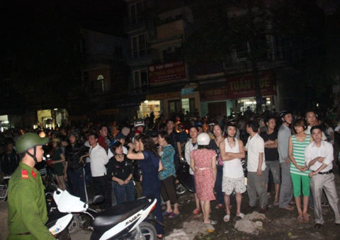 Cháy dữ dội tại chợ lớn nhất Hà Nam