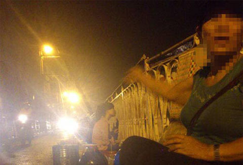 Mẹ con 'dị nhân' biết 'ngửi mùi' người tự tử