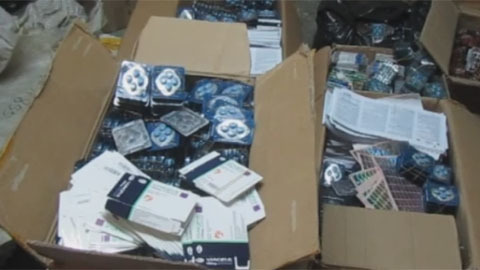 Bắt cả 'kho' thuốc kích dục giả ở TP.HCM