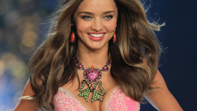 Miranda Kerr tiết lộ lý do rời Victoria’s Secret