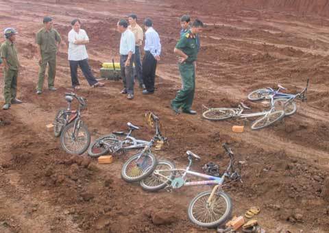 Vụ nổ 8 học sinh thương vong: Quản lý thao trường kém!