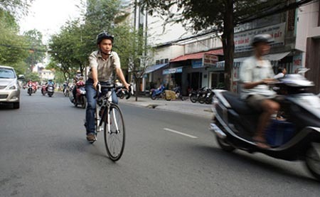 900 triệu có giảm được ùn tắc Thủ đô bằng xe đạp?